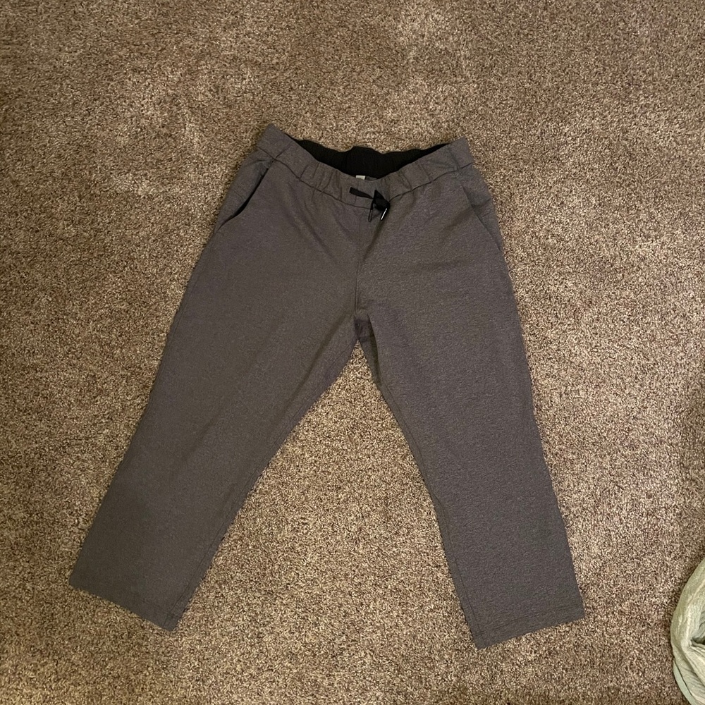 Lululemon On the Fly Crop